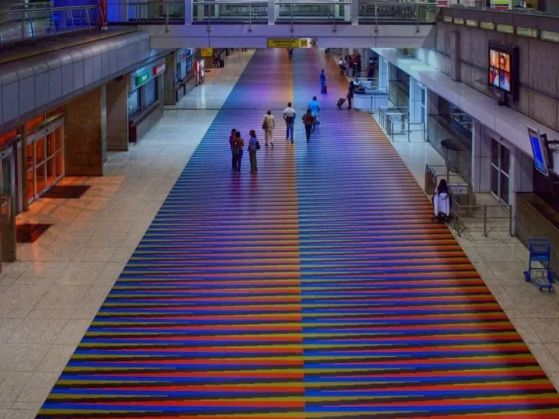 cromointerfencia de color carlos cruz diez aeropuerto maiquetia regeometricarte